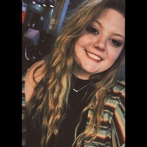 Meet your Posher, Paige